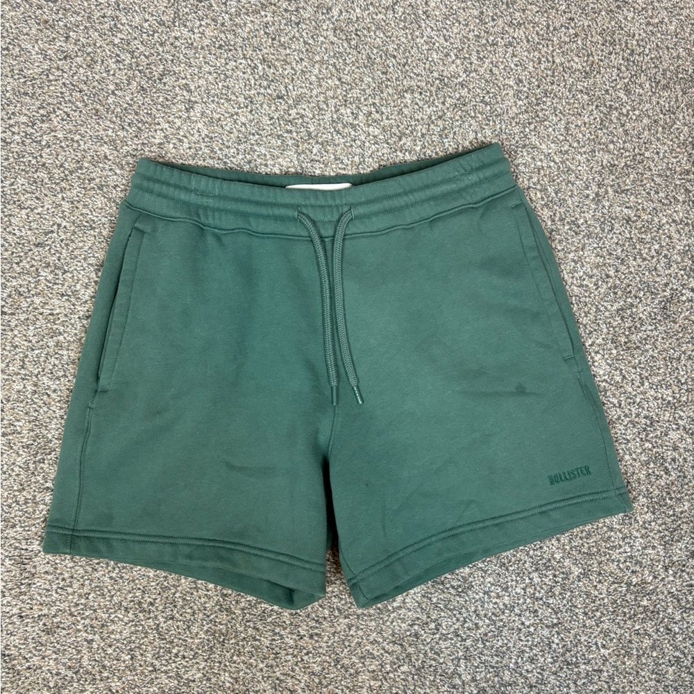 Hollister mid thigh green loose shorts